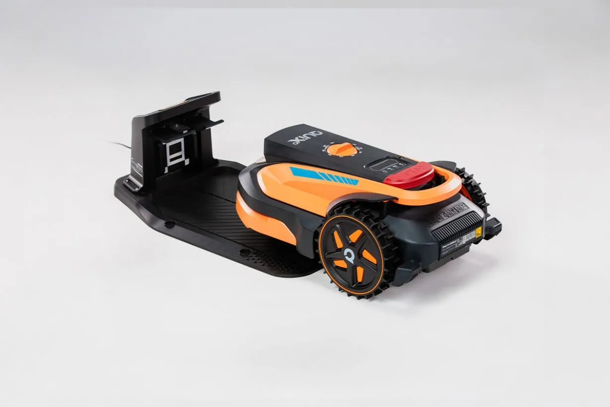 Робот газонокосилка Villager QUIX Oculus 500