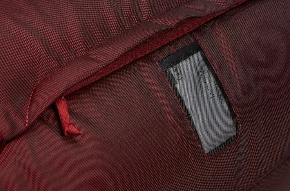 Geanta sportivă THULE Subterra, 60L, Roșu