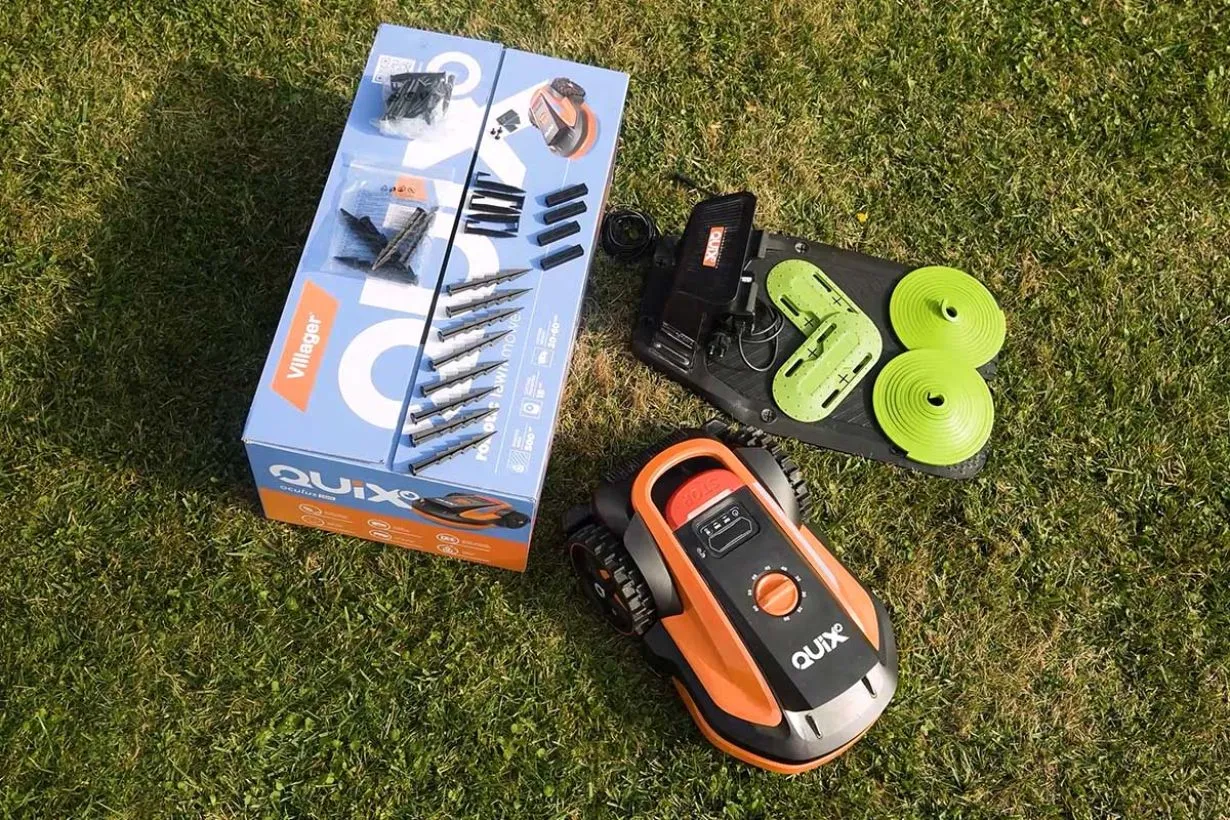 Робот газонокосилка Villager QUIX Oculus 500