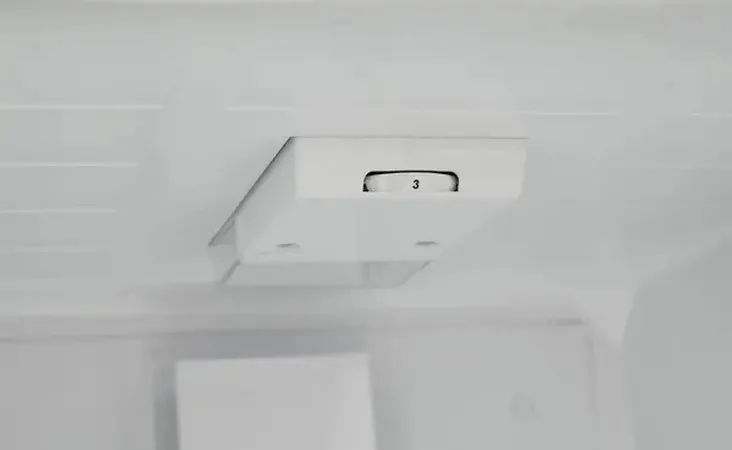 Frigider Sharp SJBA05DTXWFEU, Alb