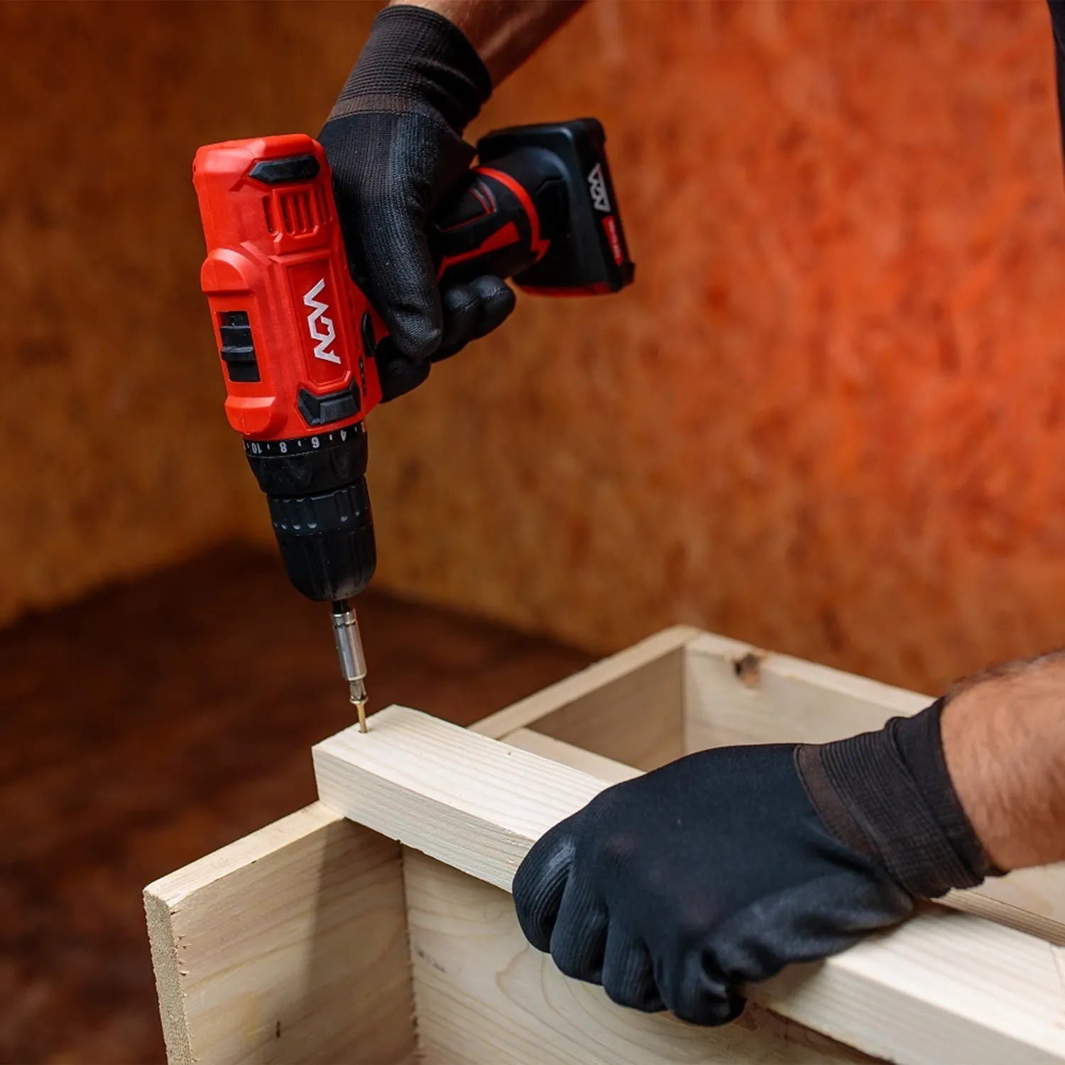 Аккумуляторный шуруповёрт AGM BD 12V 1.3Ah