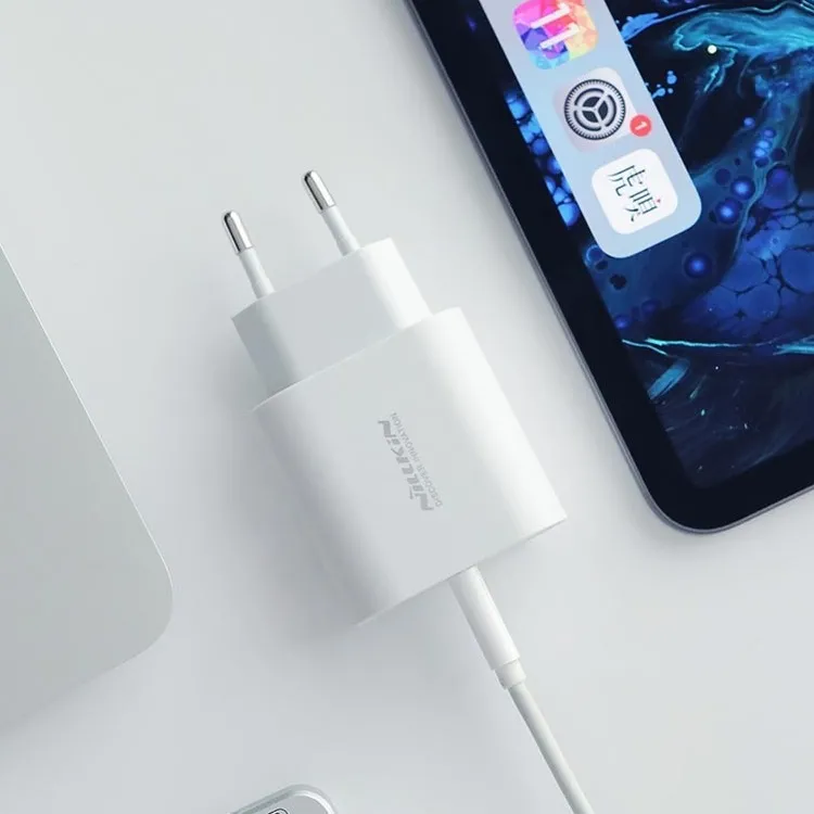 Зарядное устройство Nillkin Bijou, 18Вт, Белый