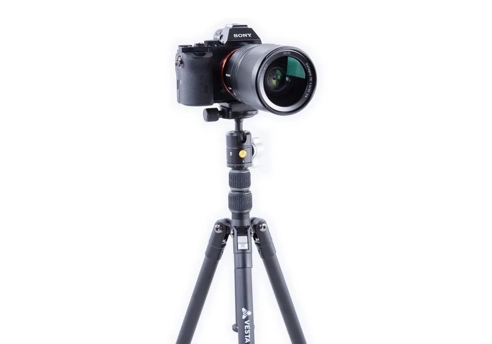 Tripied Foto-Video Vanguard VESTA TB 204AB, Cap trepied de minge, Negru