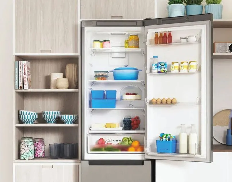 Frigider Indesit ITS 5200 X, Argintiu