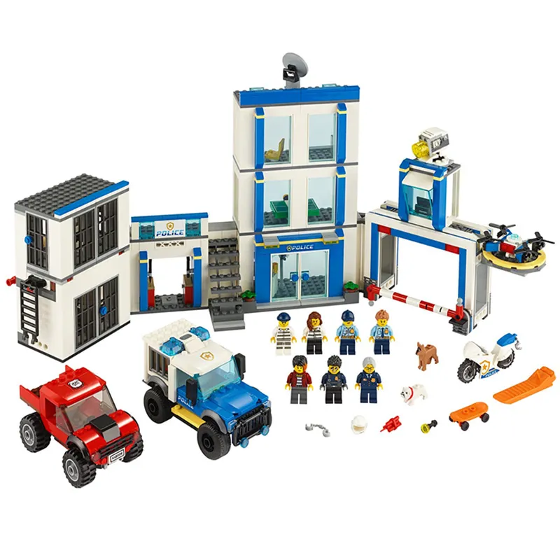 Constructor LEGO 60246, 6+