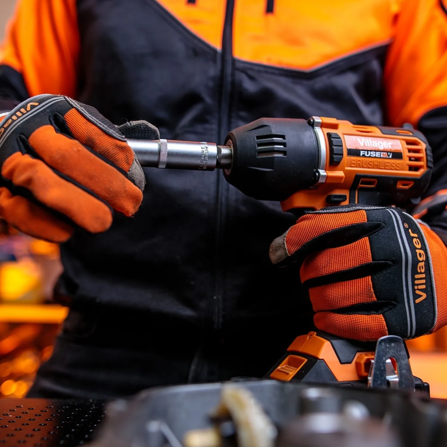 Шуруповерт на аккумуляторе Villager FUSE VLP 5720 