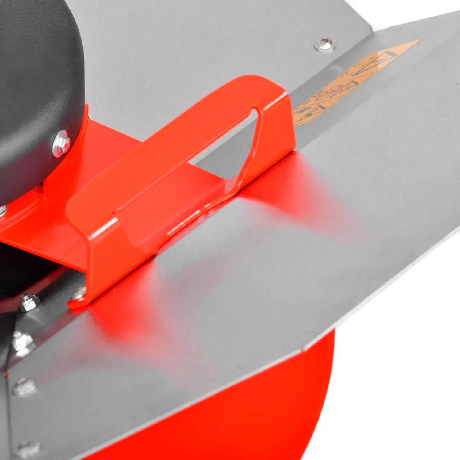 Самоходная мотокосилка с барабаном HECHT5060