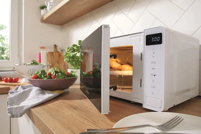 Микроволновая печь Gorenje MO20S4W, Белый