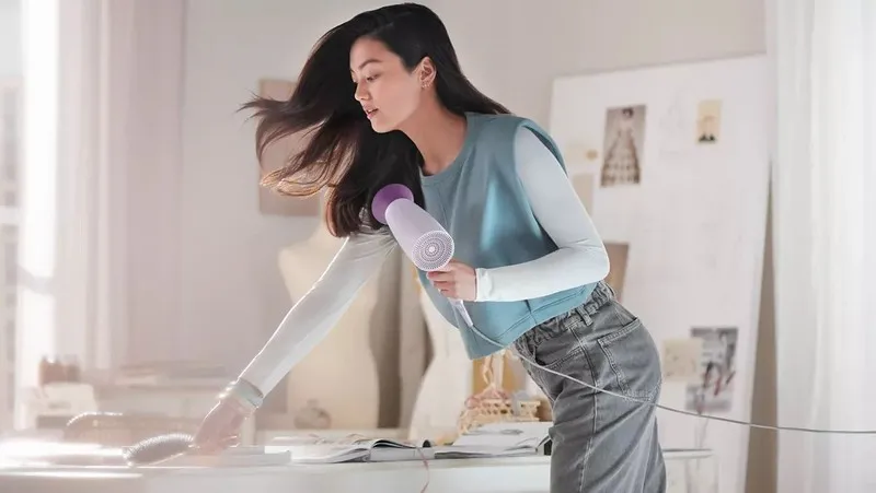 Uscător de păr Philips BHD341/10, 2100 W, Violet