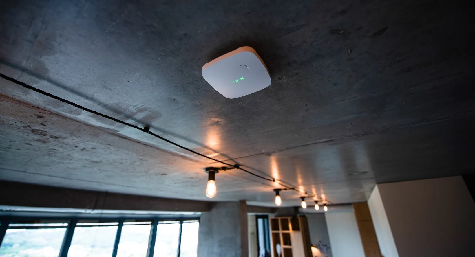 Detector de fum Ajax FireProtect, Alb