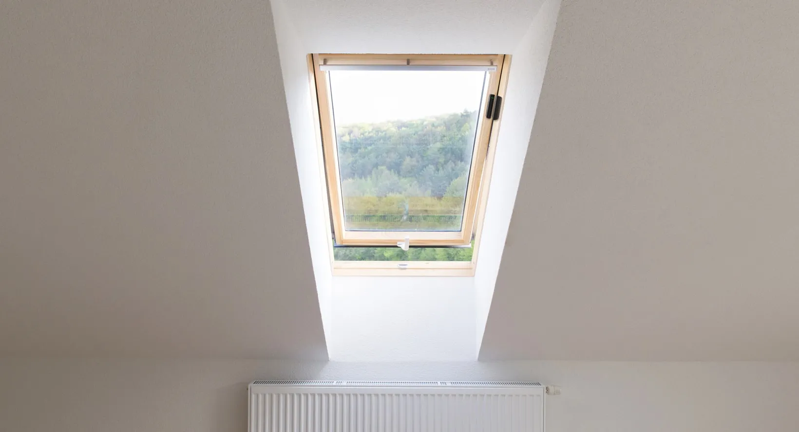 Detector de deschidere Ajax DoorProtect Plus, Negru