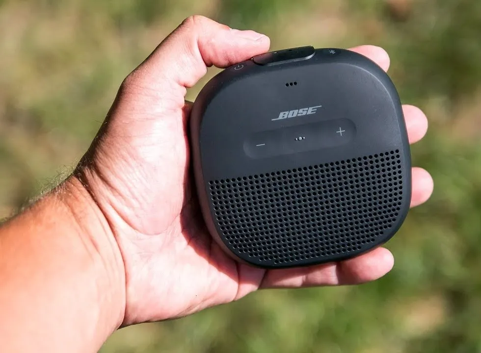 Портативная колонка BOSE SoundLink Micro, Чёрный