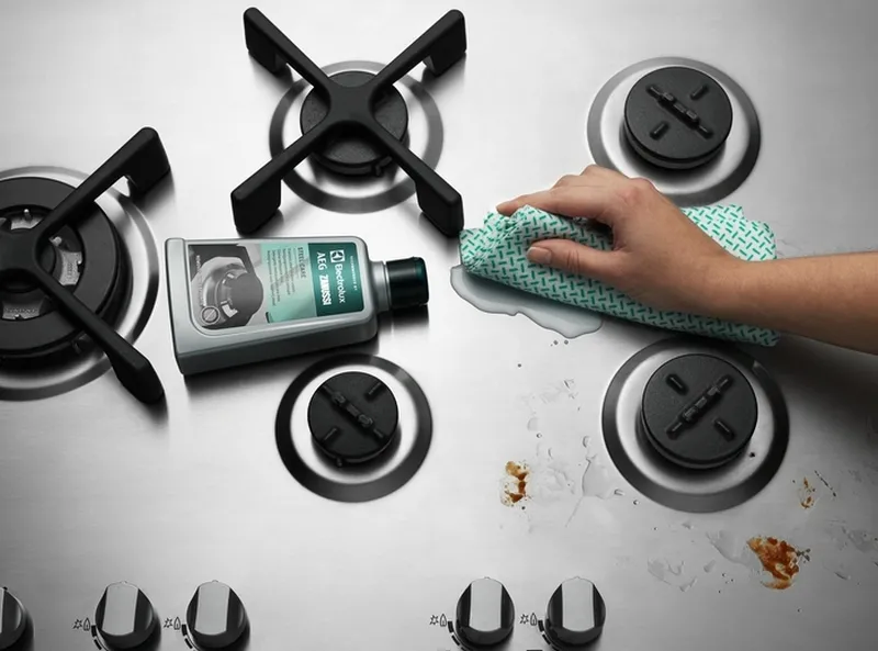 Cremă de curățare pentru oțel inoxidabil Electrolux M3SCC200M