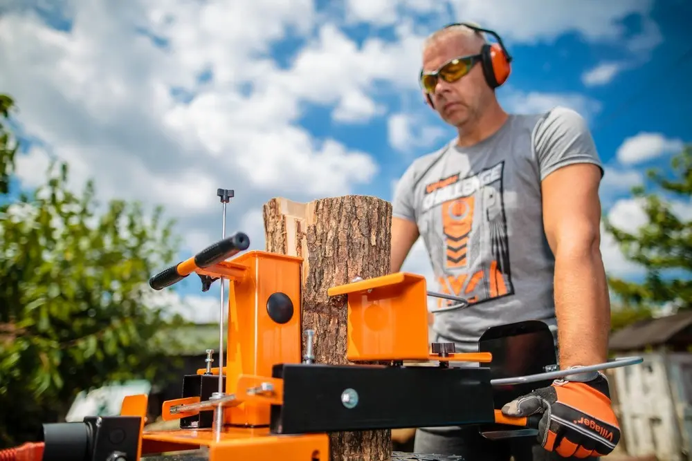 Электрический дровокол Villager LS 7 T 220 V (Вертикальный)