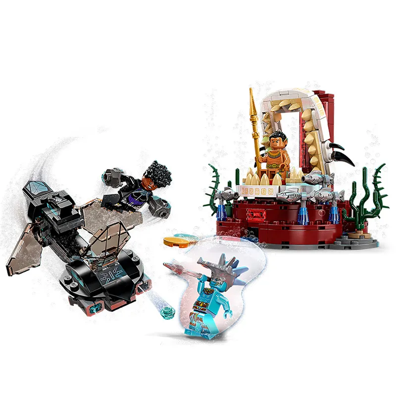 Constructor LEGO 76213, 7+