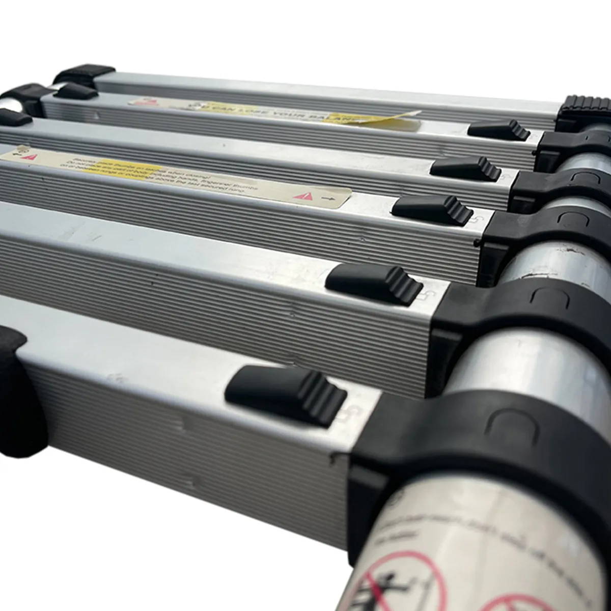 Лестница телескопическая TechnoWorker 7 ступеней