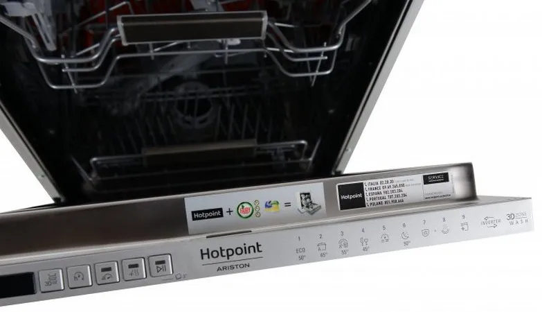 Mașină de spălat vase Hotpoint-Ariston HSIO 3O23 WFE, Alb