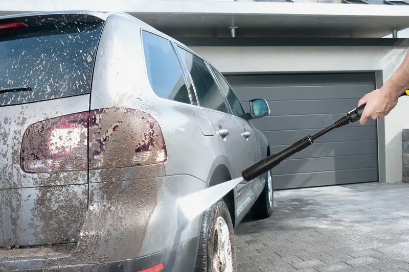 Aparat de spălat cu presiune Karcher K 4 Universal, 1.679-300.0