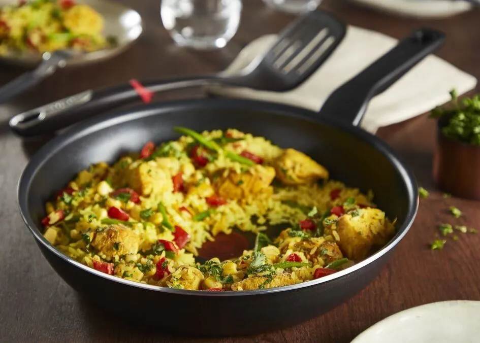 Сковорода Tefal C3840653, 28см, Чёрный