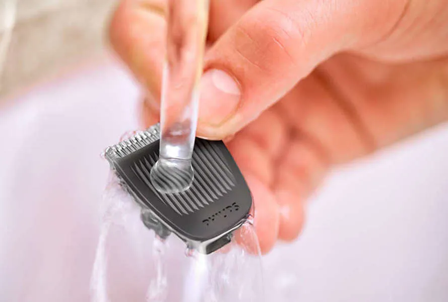 Trimmer pentru bărbați Philips Multigroom Series 3000 MG3710/15, Negru