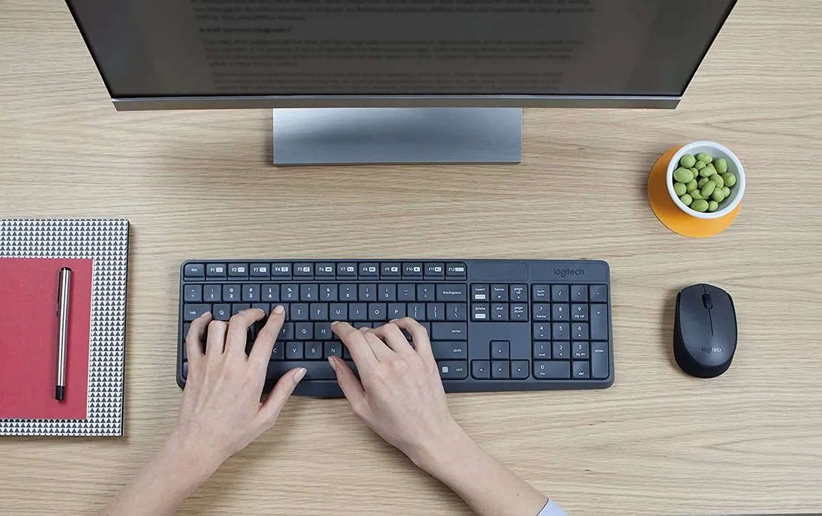 Клавиатура и мышь Logitech MK235, Беспроводное, Серый