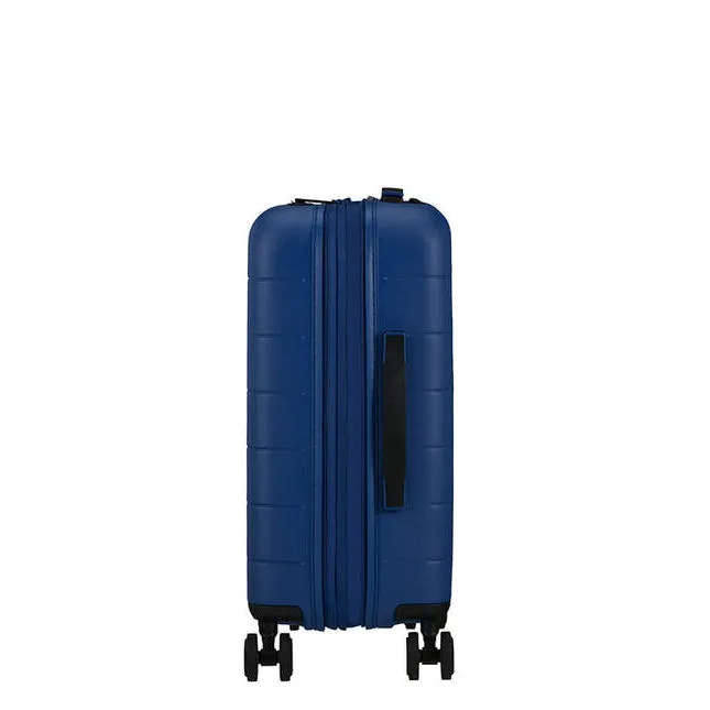 Valiza American Turister NOVASTREAM pe 4 roti 55/20 TSA EXP smart albastru inchis