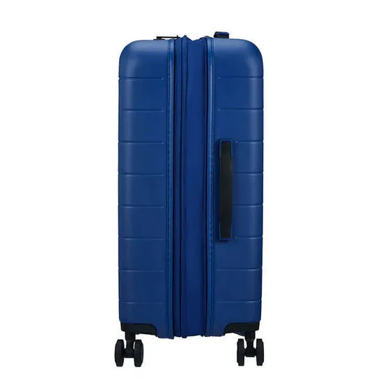 Valiza American Turister NOVASTREAM pe 4 roti 67/24 TSA EXP albastru inchis