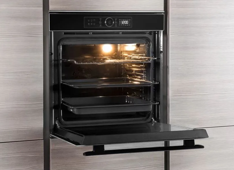 Cuptor Electric Whirlpool 6th Sense Absolute AKZM 8420 NB, Negru