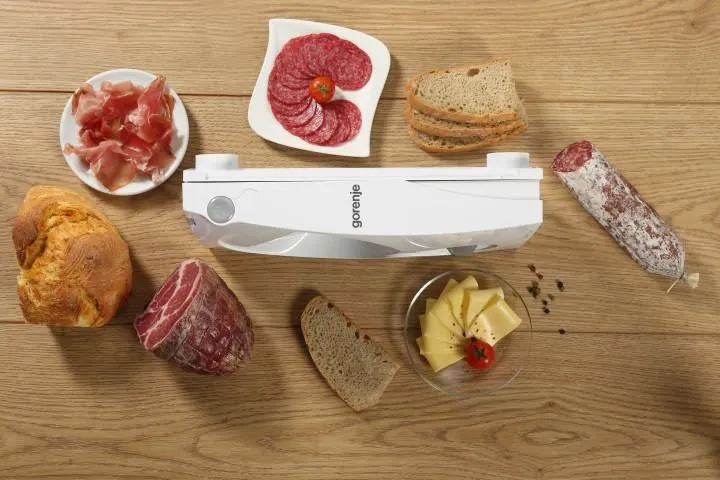 Ломтерезка Gorenje R401W, Белый