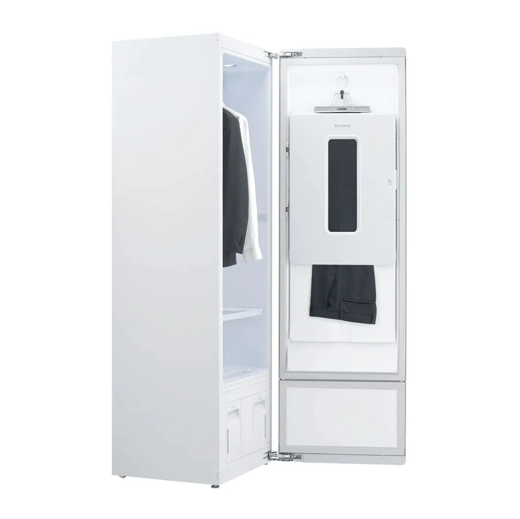 Dulap cu abur pentru îngrijirea hainelor LG S5BB, Negru