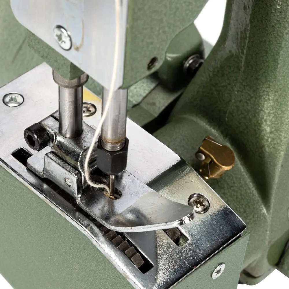 Masina de cusut saci 130W Micul Fermier