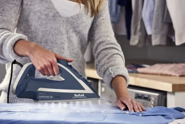 Fier de călcat Tefal FV6872E0, 2800W, Albastru