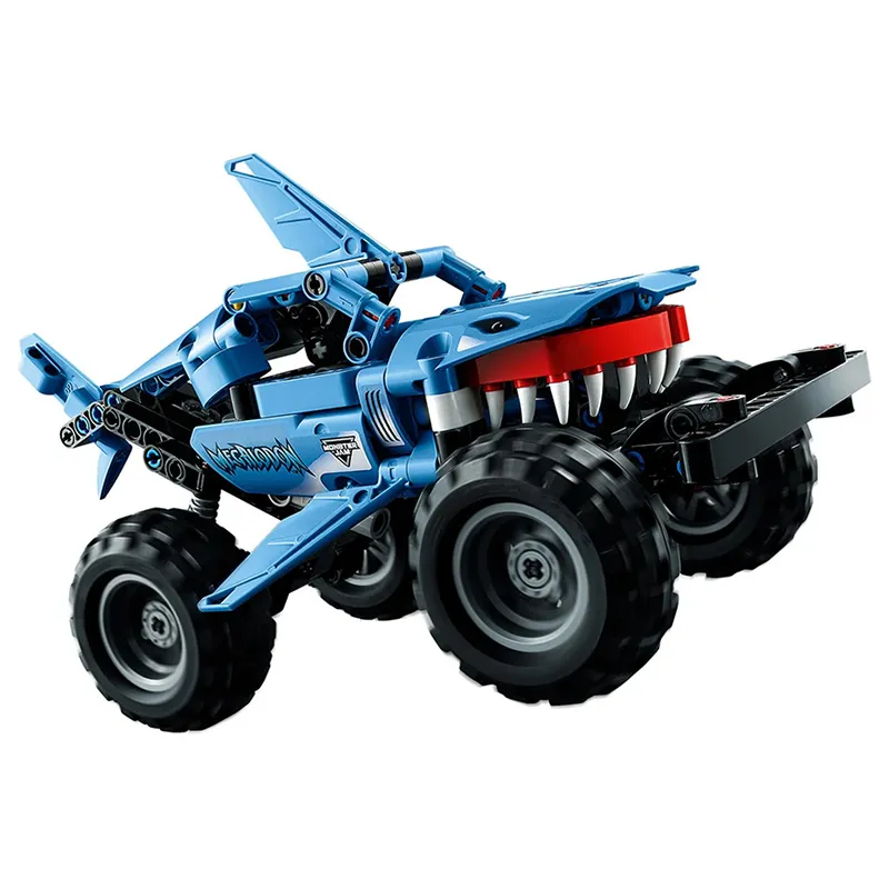 Constructor LEGO 42134, 7+