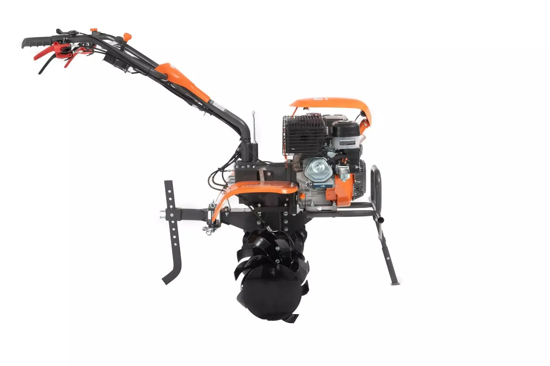 Motocultor O-MAC MC 13000 13 CP + roti + freza 