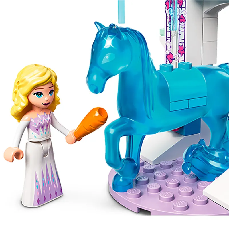 Constructor LEGO 43209, 4+