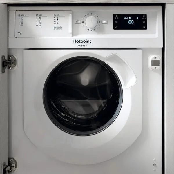 Стиральная машина Hotpoint-Ariston BI WMHG 71284 EU, 7кг, Белый