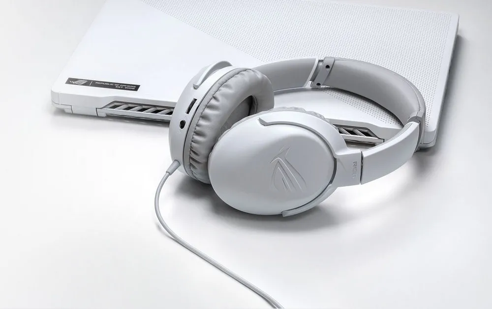 Căști gaming ASUS ROG Strix Go Core, Cu fir, Alb