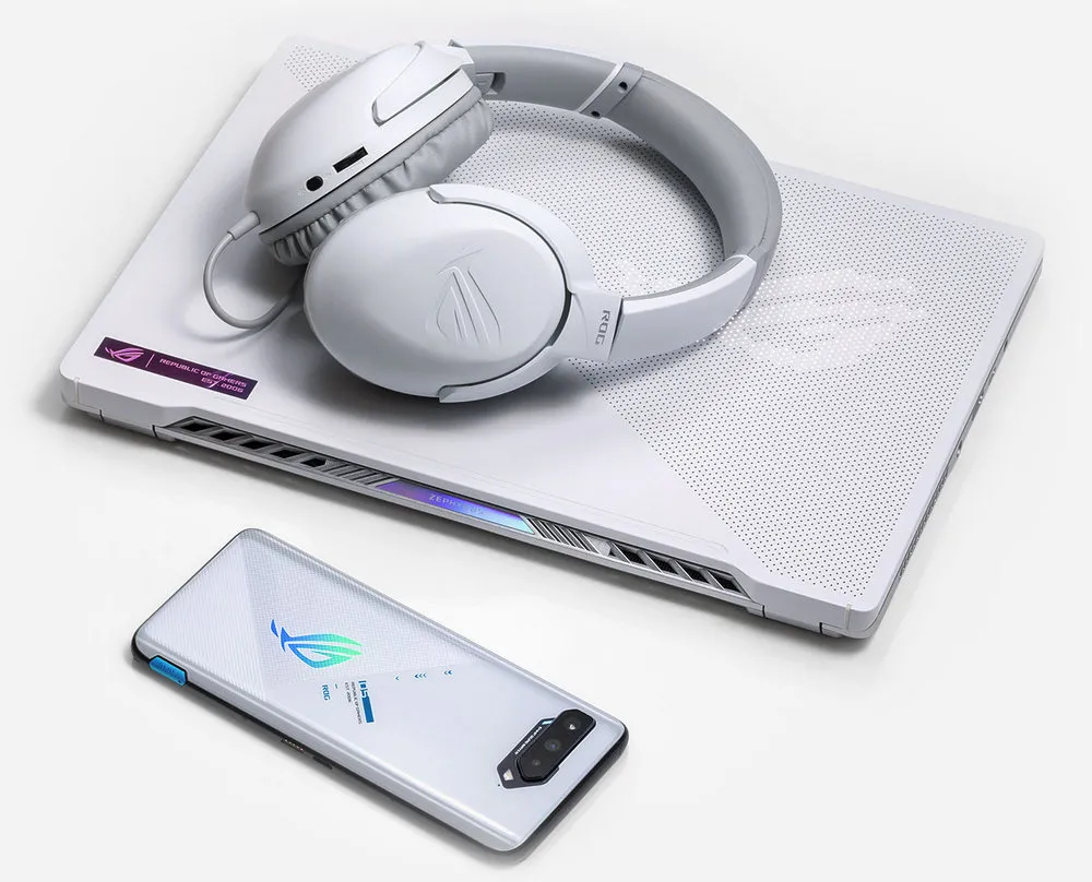 Căști gaming ASUS ROG Strix Go Core, Cu fir, Alb