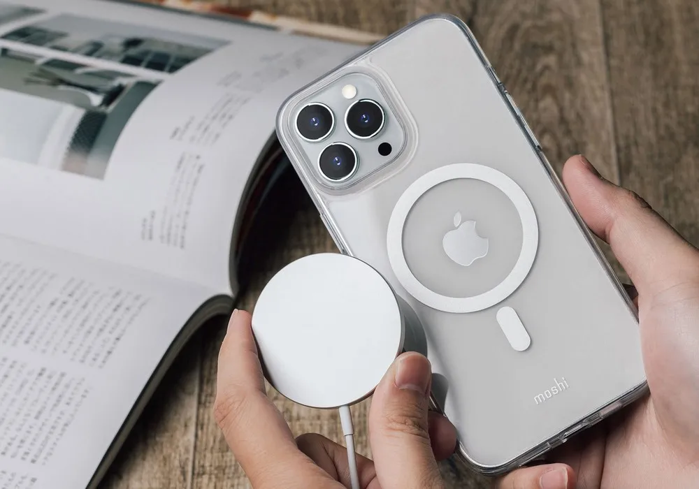 Husă Moshi Arx Clear (MagSafe) for iPhone 13 Pro Max, Transparent