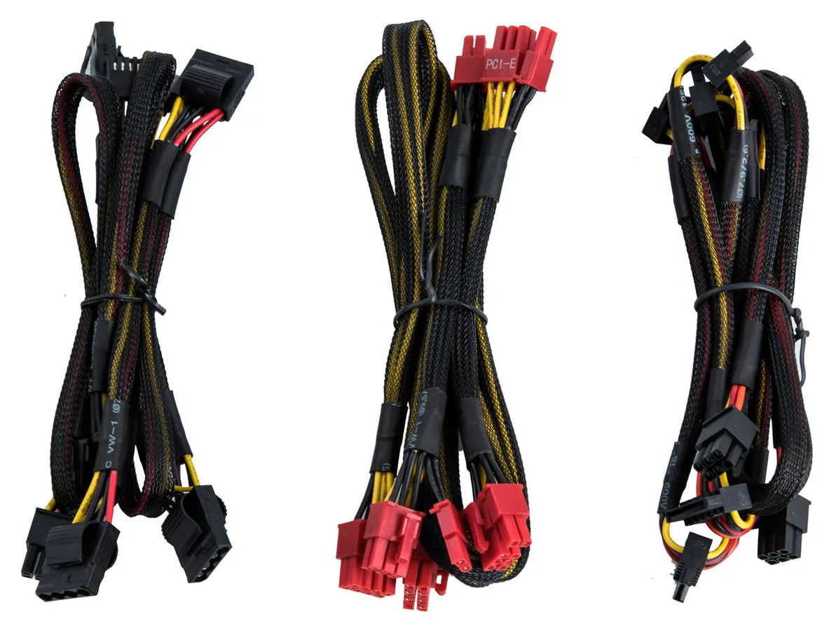 Блок питания для компьютеров Chieftec CTG-750C-RGB, 750Вт, ATX, Полумодульный