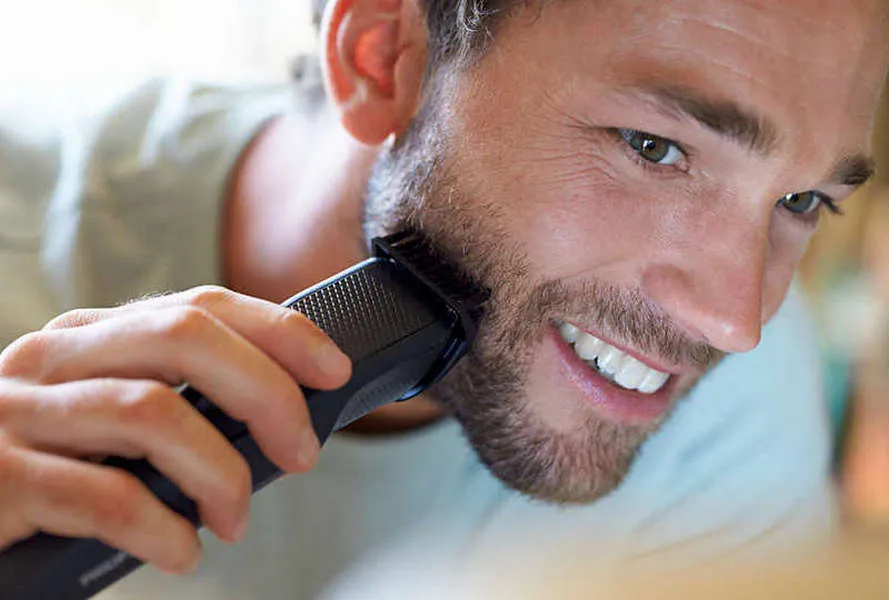 Trimmer pentru bărbați Philips Beardtrimmer Series 3000 BT3226/14, Negru