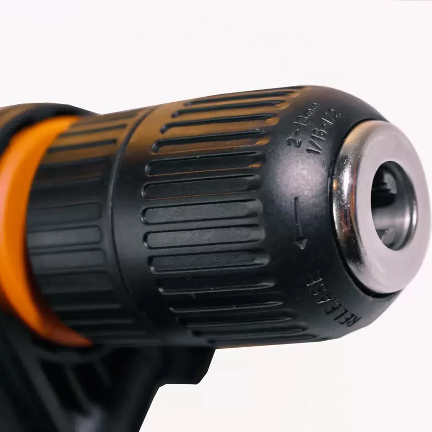 Дрель Villager VLN 257 710W