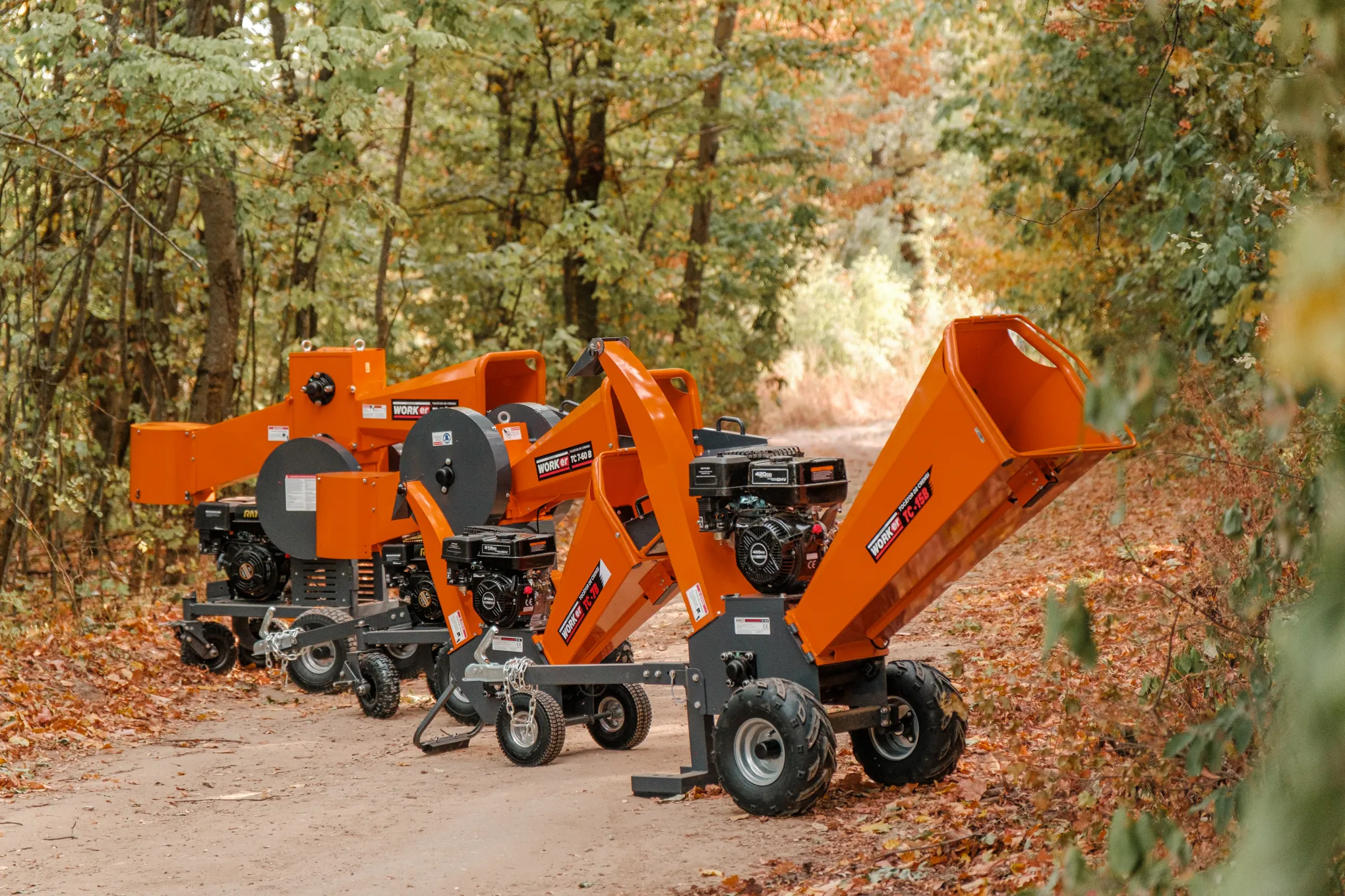 Измельчитель веток бензиновый TechnoWorker TC 15-140 B 