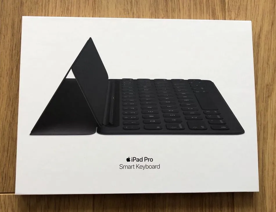 Husă pentru tabletă Apple Smart Keyboard for iPad 7th gen/iPad Air 3rd gen, 10,5", Negru
