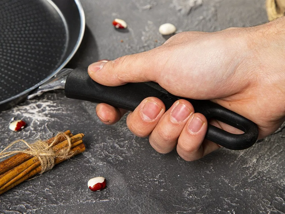 Блинная сковорода Tefal C3841053, 25см, Чёрный