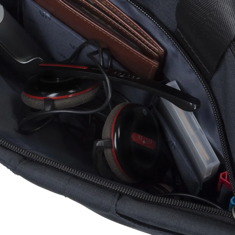 Geantă pentru Laptop RivaCase Biscayne, 15.6", Poliester, Negru