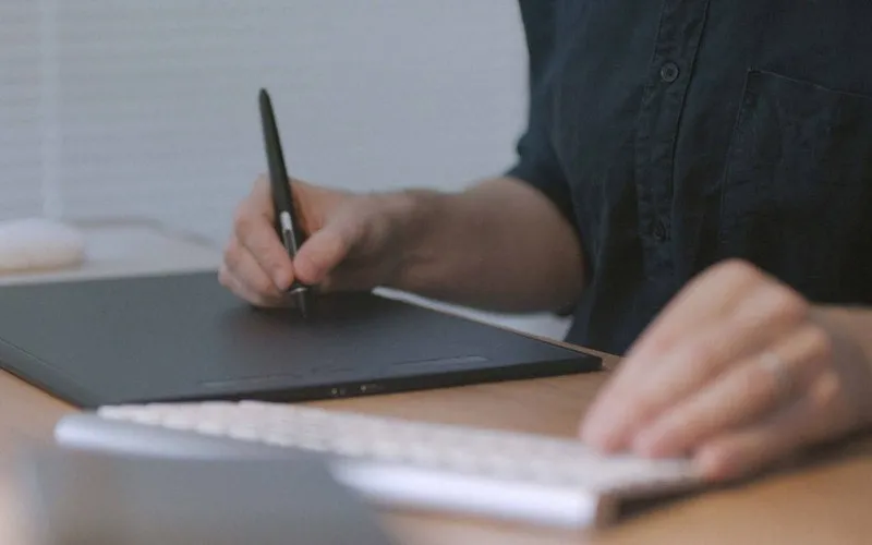 Tabletă grafică Wacom Intuos Pro, Negru