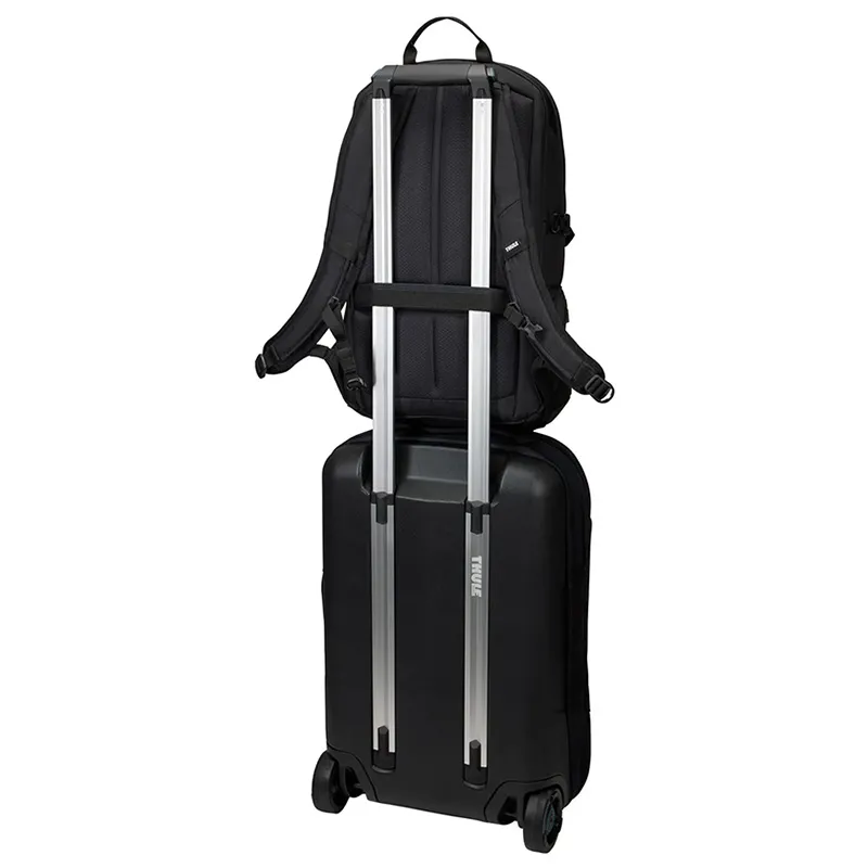 Rucsac pentru Laptop THULE EnRoute, 15.6", Nailon 330D mini ripstop, poliester 600D, Negru
