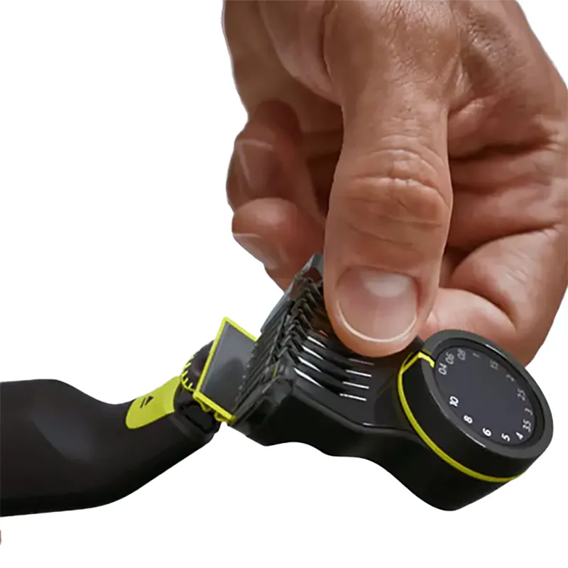 Trimmer pentru bărbați Philips OneBlade Pro 360 QP6541/15, Negru | Verde