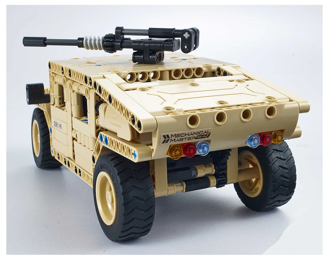 Constructor cu telecomandă XTech Armed Off-road Vehicle